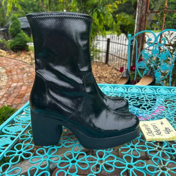 Wonders Platform Boots - Picture 1 of 5